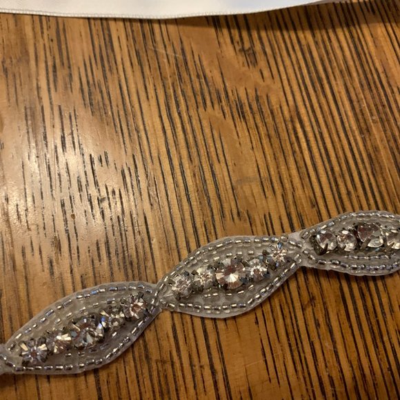 Brand new rhinestone and beaded hair tie or belt main image 4
